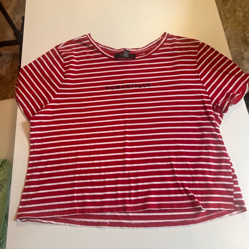 Forever 21 Crop Baby Tee Red White Stripe Short Sleev Sz L/XL